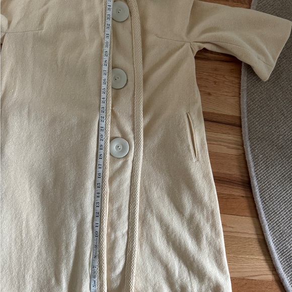 Paul R. Nissen, Vintage Butter Cream Wool Coat with (3) Smart Large Buttons - Picture 13 of 13